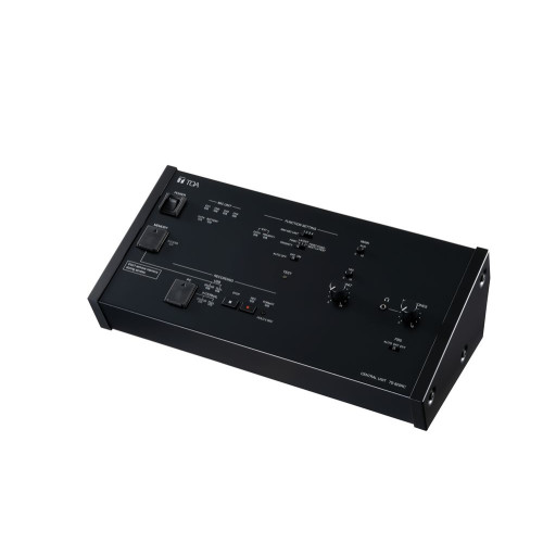 TOA TS-820RC audio tuner Black
